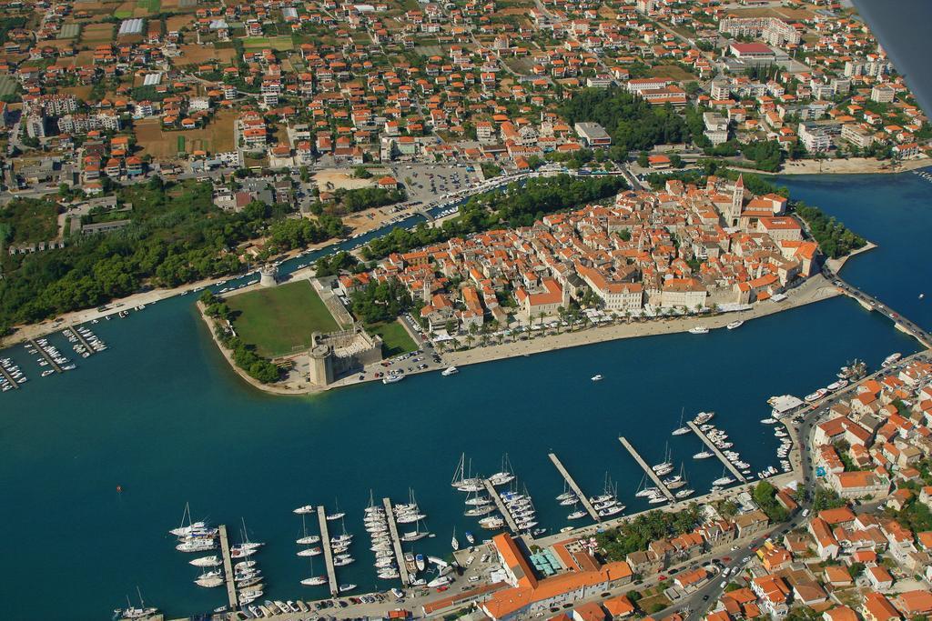 Hotel Trogir Exteriér fotografie