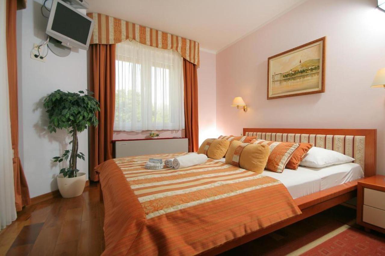 Hotel Trogir Exteriér fotografie