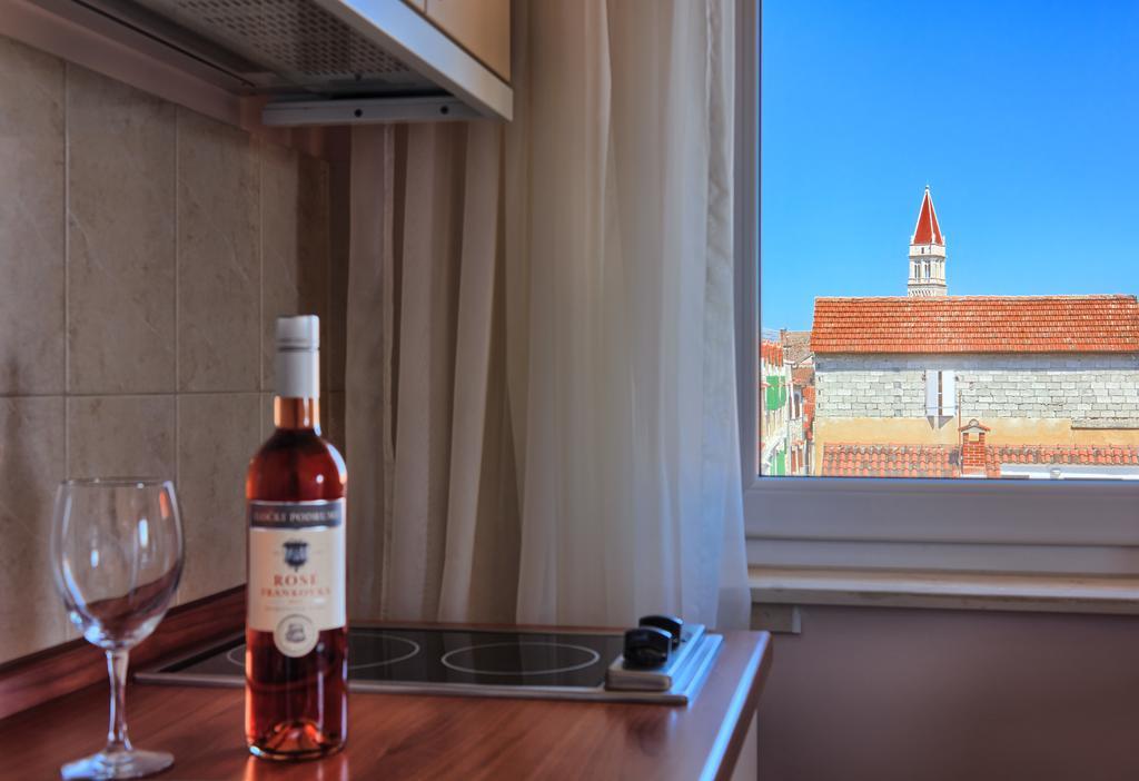 Hotel Trogir Exteriér fotografie