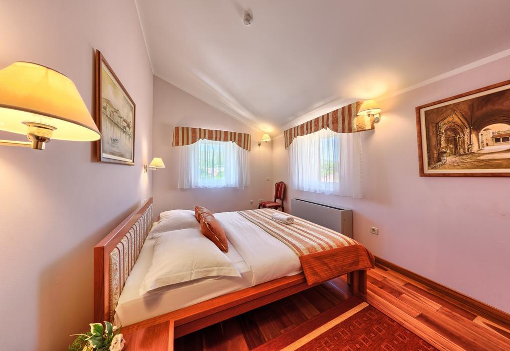 Hotel Trogir Exteriér fotografie