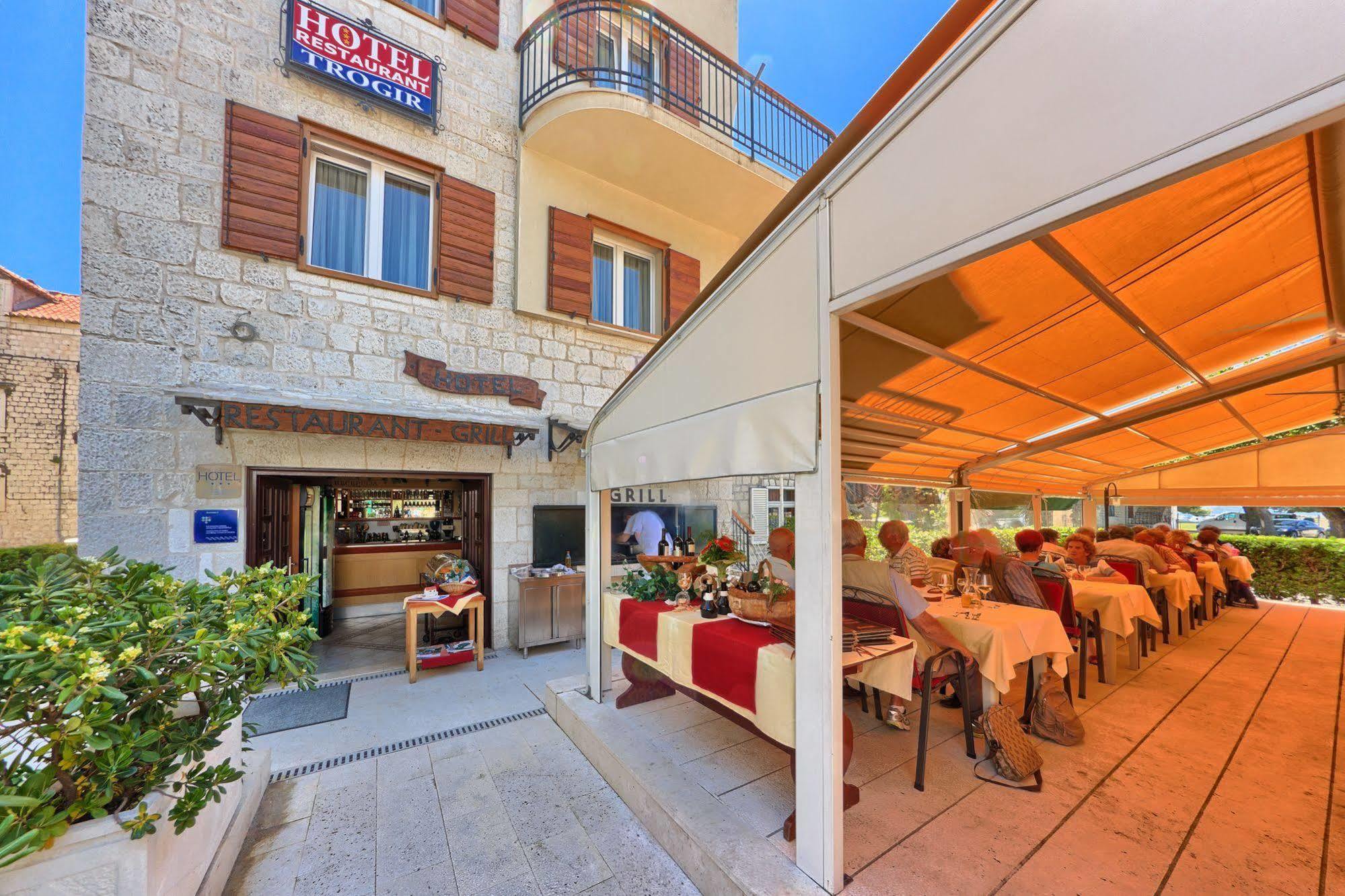 Hotel Trogir Exteriér fotografie