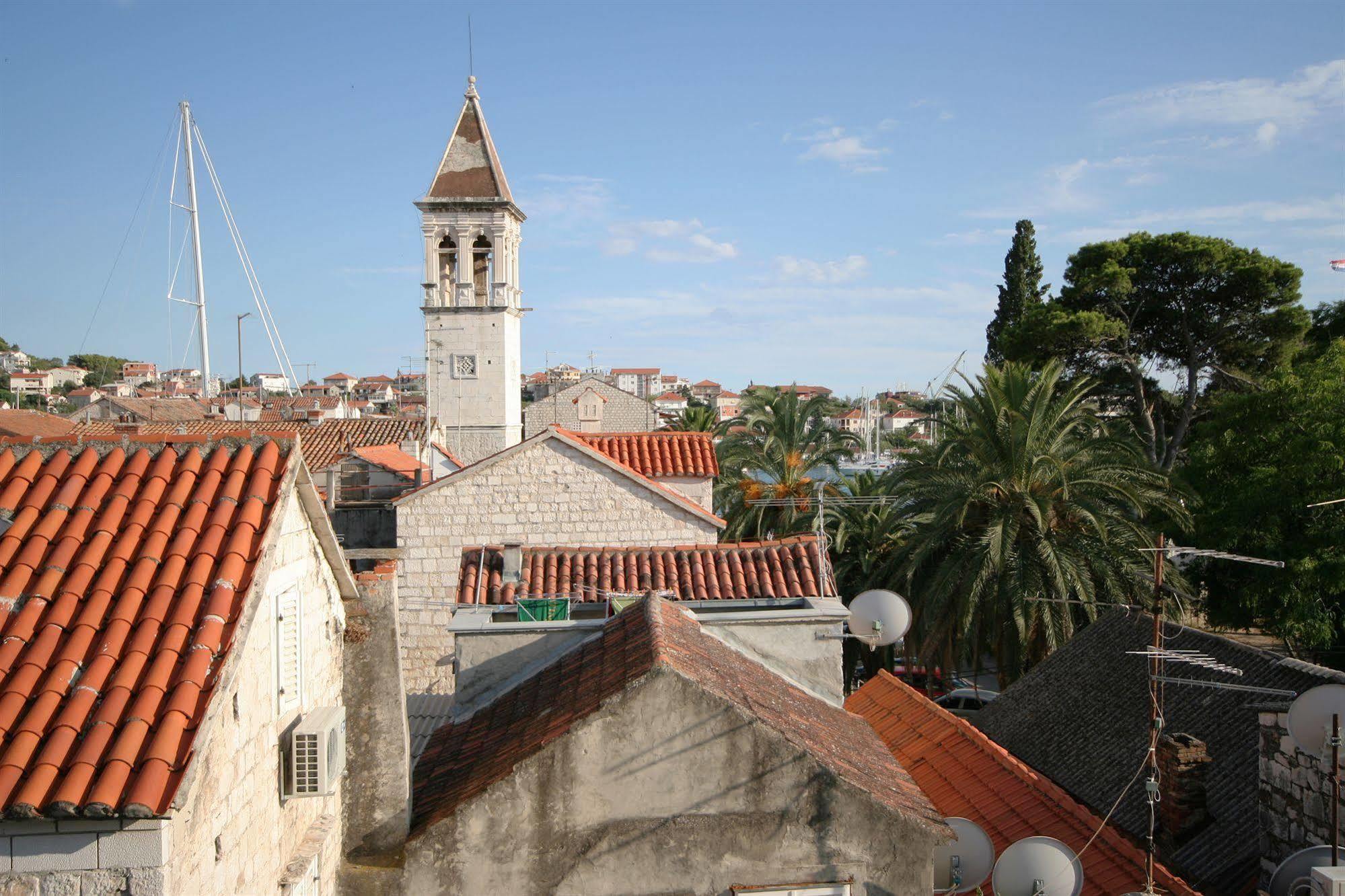 Hotel Trogir Exteriér fotografie