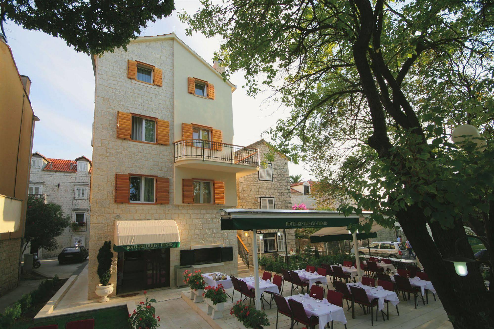 Hotel Trogir Exteriér fotografie